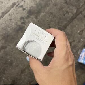 AUTHENTIC, NEW Clarisonic Luxe Cashmere Cleanse High Performance Brush Head H08